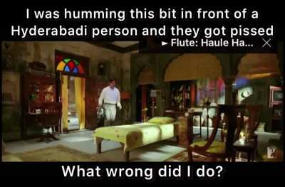 Hawle hawle gaane me Kya battameezi hai?