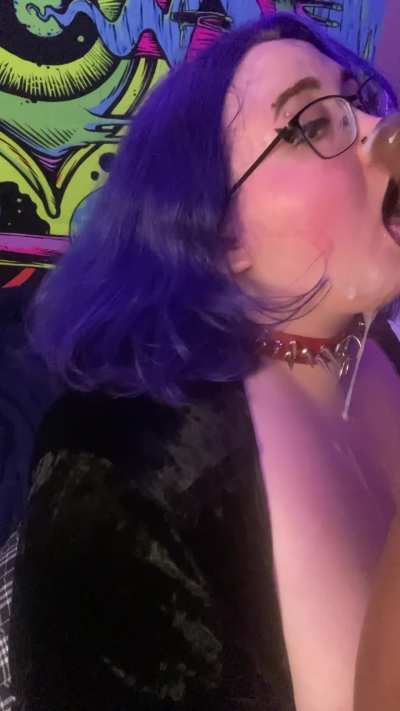what a cum slut