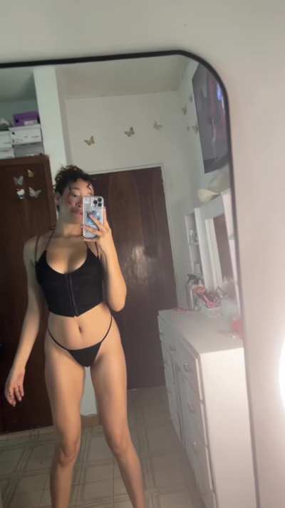 Do you prefer me with the lights on or off? I’ve got plenty of ways to convince you either way... ✨ [Selling] [Snap] [Sext] [GFE] [Custom] [Cam]