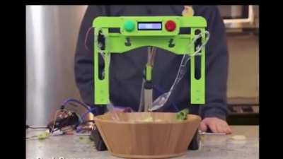 Salad Maker