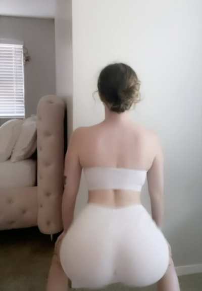 Ass phat- jello!