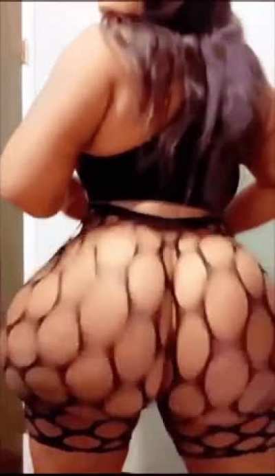 Like only If you love the Extreme Fake look 😍❤