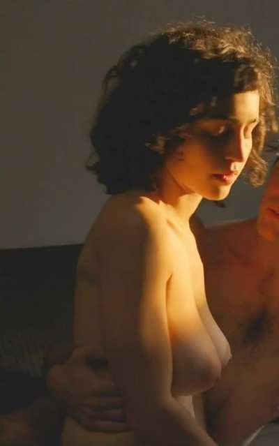 Carolina Amaral in 'Gloria'