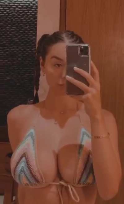 Huge knockers