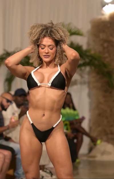 Kiara Zayas - Berry Beachy Haute Gala, Miami Swim Week 2025