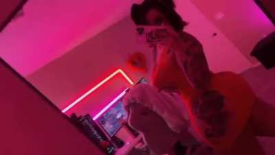 Fine ass @Qu33n @Qns