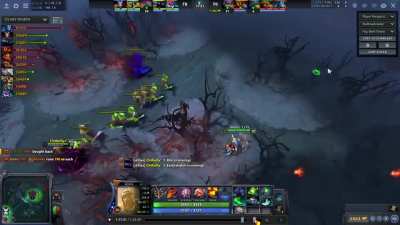 Mega creeps comeback with enemy team on 30k net worth lead
