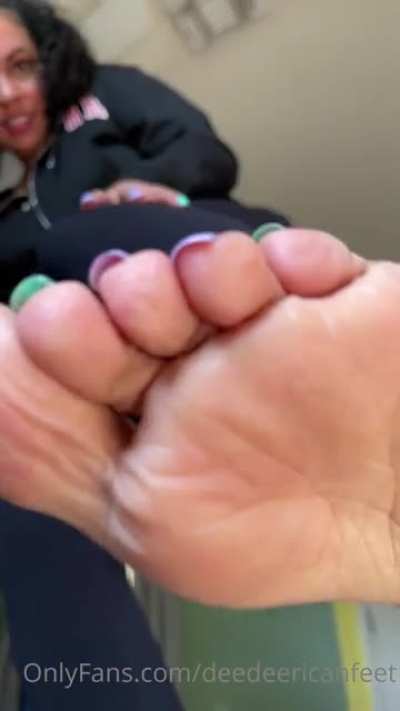 GIANTESS