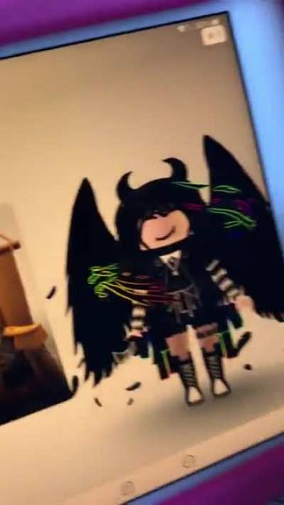 Proof that those 2 IQ toxic roblox girls with &ldquo;fashion&rdquo; are 7 year olds