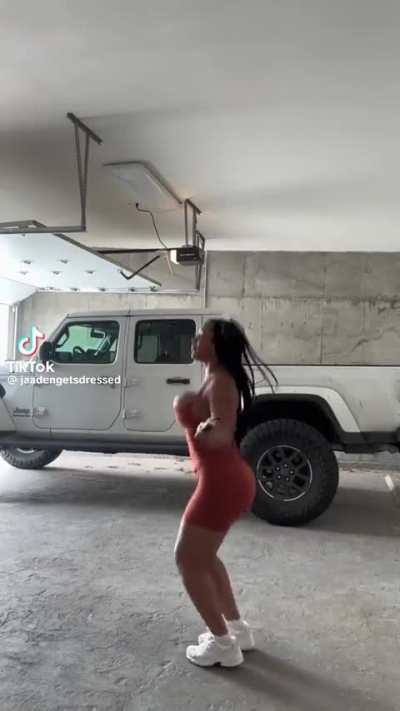 @jaadengetsdressed