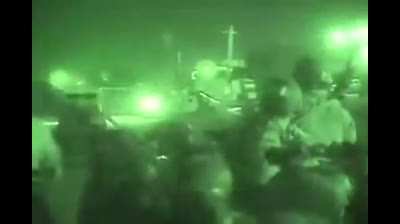 US Forces during nighttime combat, somewhere in Iraq
