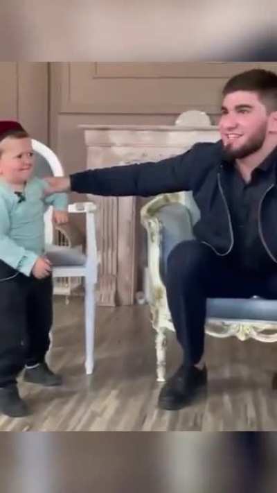 -&ldquo;Tranquilo transquilo&rdquo; Bebe 1: &ldquo;Orale wey dejate venir&rdquo; Bebe 2: &ldquo;Sueltame wey,&hellip;te voy a partir tu madre wey&hellip;suletame&rdquo;