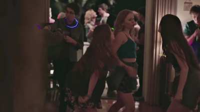Birthday Teaser: Eliza Scanlen in Sharp Objects [S1E6-2018]