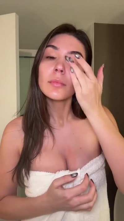 Cathy Kelley 