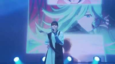 Kairi Yagi sings "Happiness"