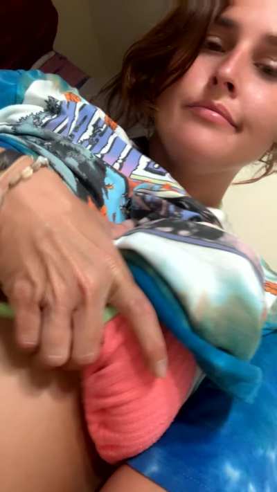 32f what do you think? [NeighborhoodMILF]