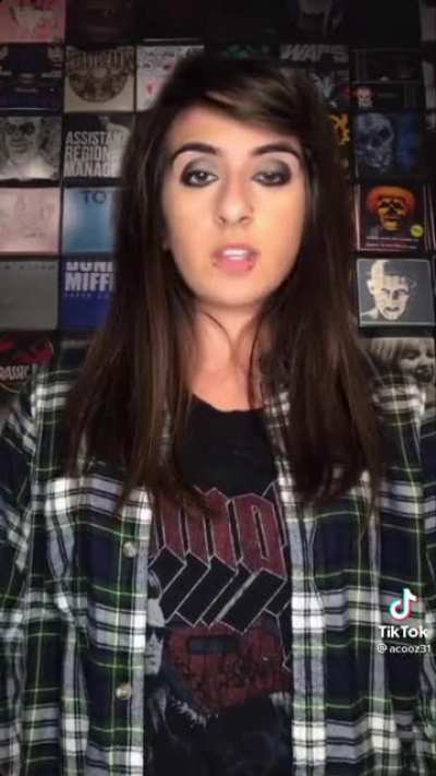 POV: it&rsquo;s 2008 and you just walked into Hot Topic