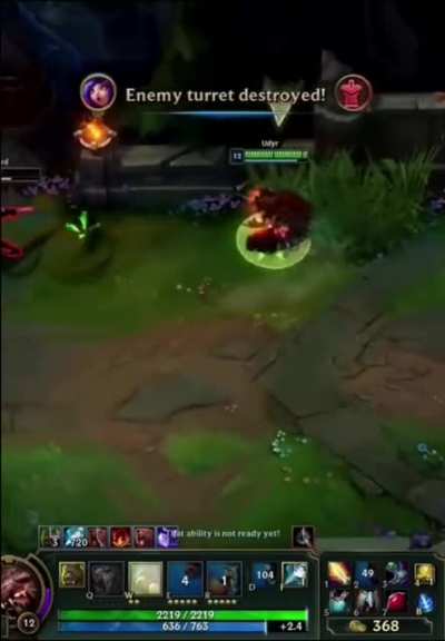 Accidentally picked Arcane Comet on Udyr.. but got blessed by it