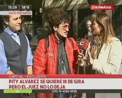 Cuando naciste con un martillo, del cielo te cae un clavo