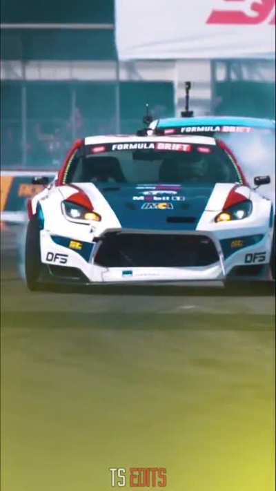 Filmed this clip of Castro clipping zone 2 at Long Beach!