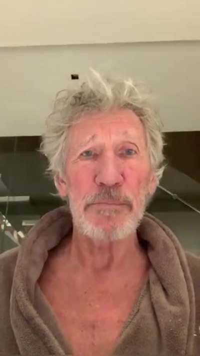 nice to know that after 50 years roger is still able to do his infamous inhale scream