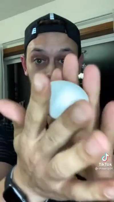 Dude makes egg disappear