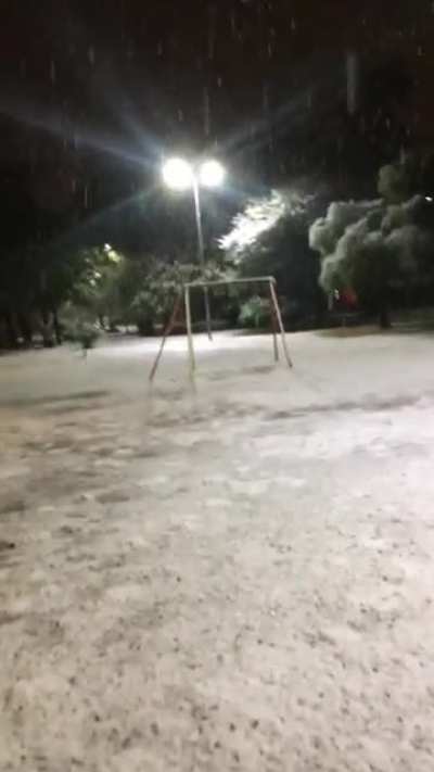 Levantarme a trabajar y ver esto me hizo más liviano el día