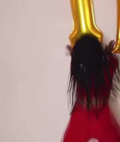 Slow mo Twerk
