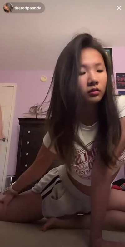 20yr old Asian soles