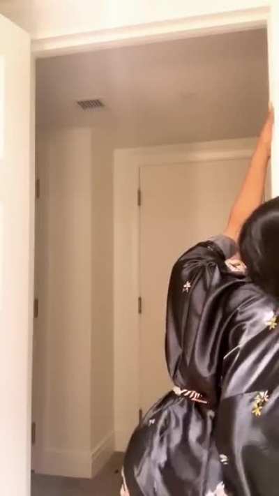 Twerking on IG Live 07-27-19