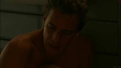Nienke Brinkhuis, Ellen van der Koogh, Joep Sertons &amp;amp; Danny De Kok - Swingers (NL2002) (3/3) - bathroom