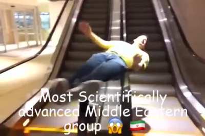 Iranians explaining why they are the smartest middle easterners 🇮🇷 🐒 🐒 🐒 🐒