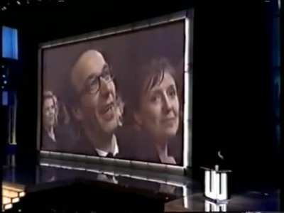 Billy Crystal shares what the stars are thinking at the 2000 Oscars