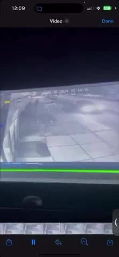 55 qua 🕊️ if he would&rsquo;ve just kept walking without back tracking he would still be alive 🤦🏾&zwj;♂️
