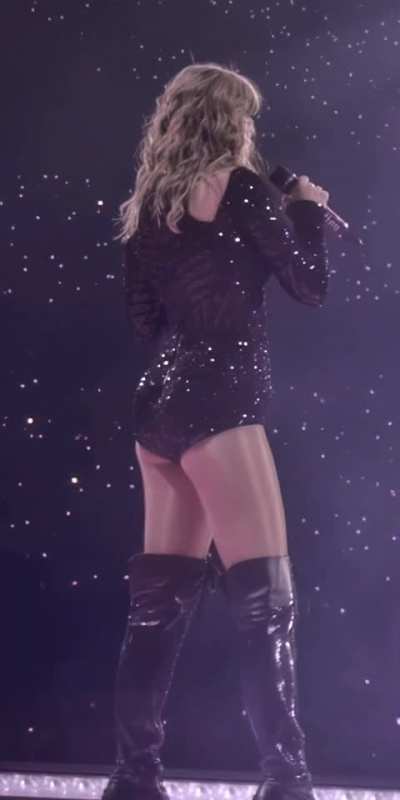 Taylor Swift's ass