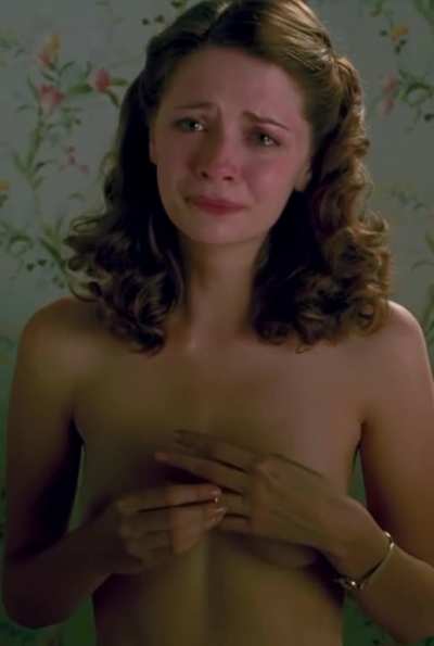 Mischa Barton in 'Closing The Ring' (60fps)