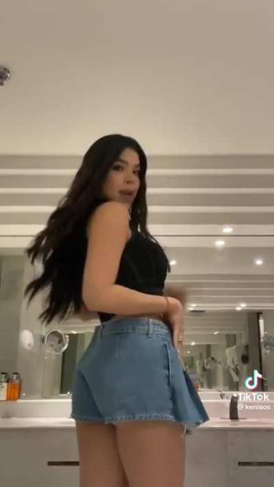🤤