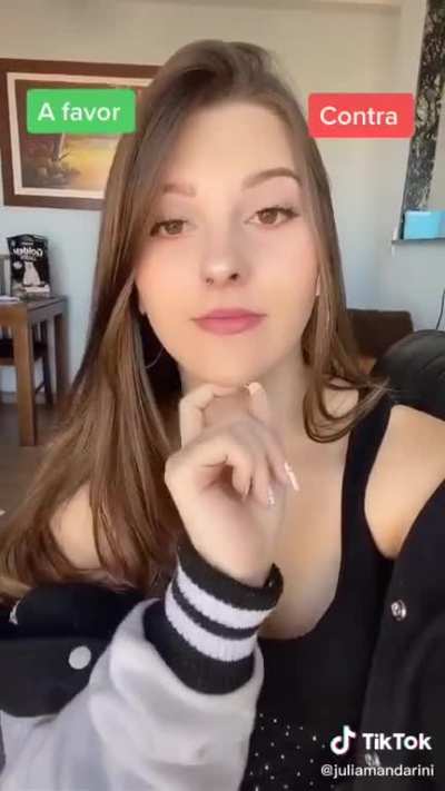&Eacute; disso que eu gosto, mulher de extremo centro