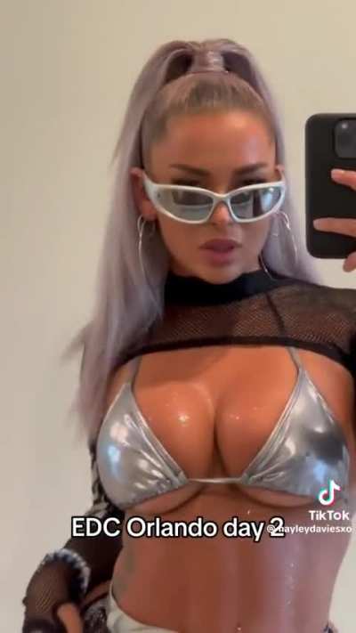 @hayleydaviesxo