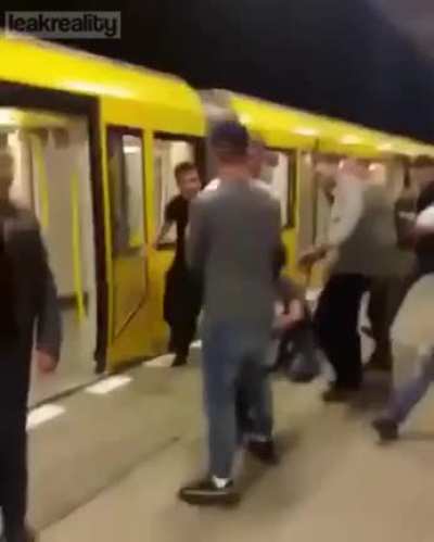 Germans fight in the subway