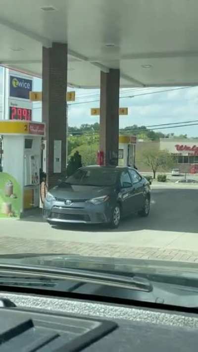 She&rsquo;s an idiot in AND out of the car