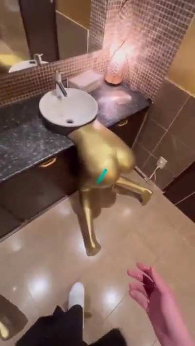 Bathrooms In Japan&hellip;