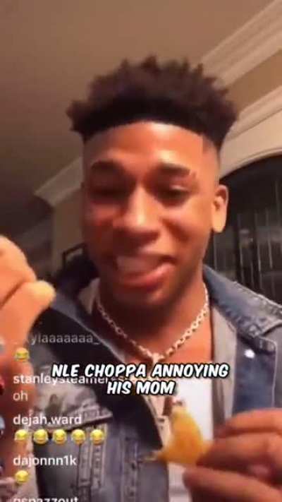 This too funny 😂 (YOUNG NLE CHOPPA ANNOYING HIS MUM) !!Upvote so Kai can see this!!