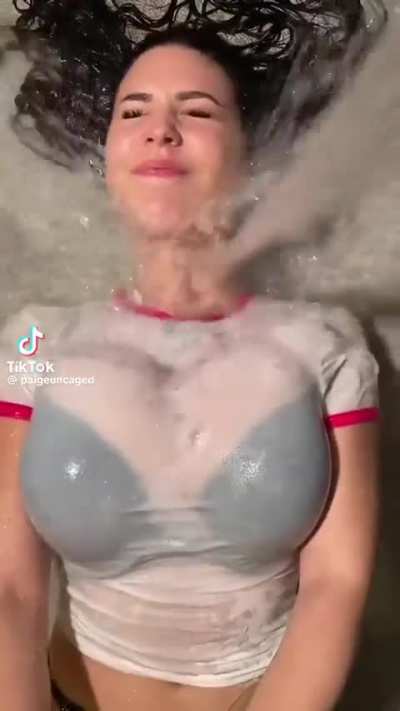 @paigeuncaged