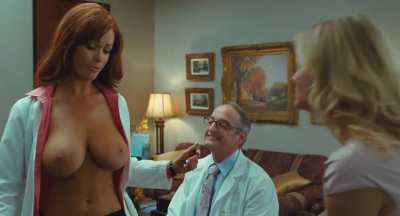 Christine Smith & Cameron Diaz - Bad Teacher (2011)