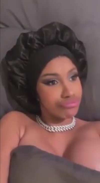 Cardi b