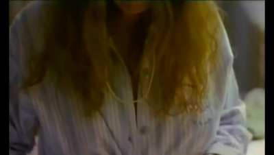 Jessica Pare in En Vacances (2000) -
