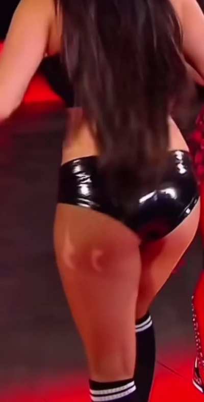 Nikki Bella