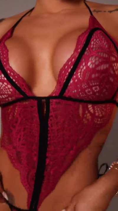 Victoria Villarim