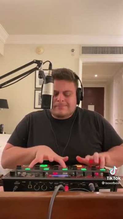 For the weekend let&rsquo;s play some recent hits... 🎼 🎶 🎵